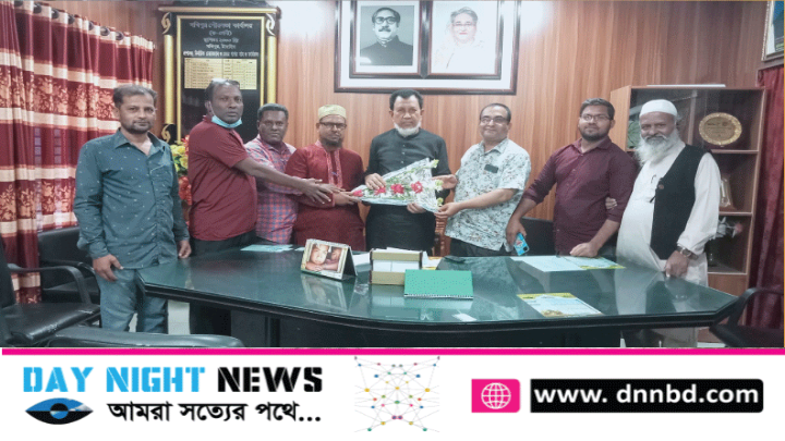 সখিপুর রিপোর্টার্স ইউনিটির পক্ষ থেকে মেয়র মহোদয়কে জন্মদিনের ফুলেল শুভেচছা 